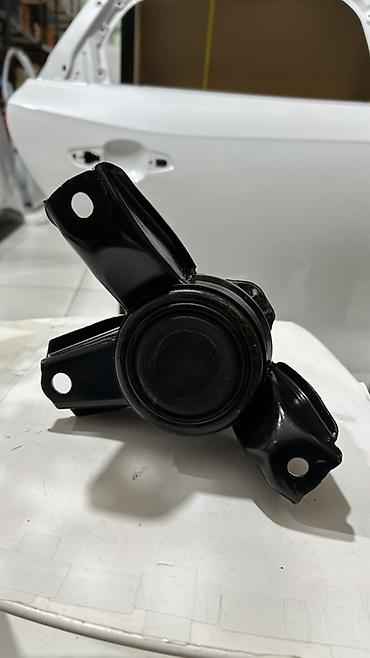 Подушки мотора: 1001770-CJ01 Changan CS55 Karobka Paduşkası — Karobka paduşkası — 4