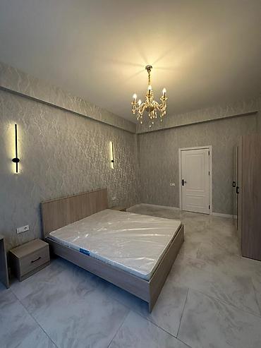 Duş kabinaları, arakəsmələr: Üstü qapalı kabina, Düzbucaqlı — 19