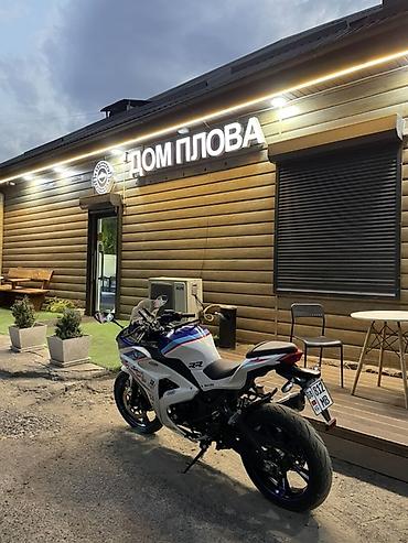 yamah: Спортивный мотоциклреплика Ямаха р3 300куб Пробег 10к В одной руке — 1