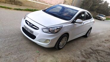 hunday exsel: Hyundai : 1.6 l | 2012 il Kabriolet