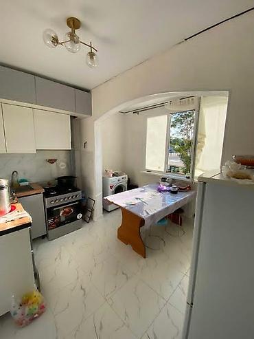 flat osh: Квартира сдается Планировка и комнаты: - Большая гостиная с арочным — 3