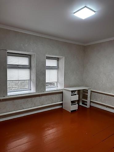 Продажа коттеджей и домов: Продается дом🔥 📍 Адрес: Пишпек (ориентир Гагарина/ Термечикова) 🔢 Год — 3