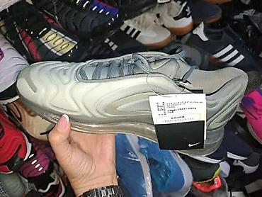 Patike: Nike Air Max 720 patike – crveno/crna boja - Model: Air Max 720 - — 11