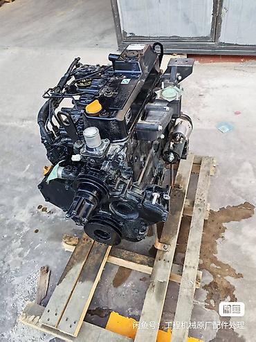 матор 2410: Дизельный двигатель Yanmar 4TNV94L-ZCWLGC - Тип: 4‑цилиндровый рядный — 4