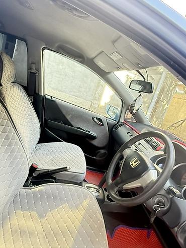 даешо тико: Honda Fit: 2002 г., 1.3 л, Вариатор, Бензин, Хэтчбэк — 7