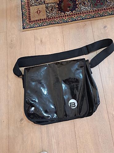 Torbe: Torba za rame, Materijal: Plastika — 2