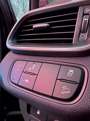 Kia: Kia Sorento: 2018 г., 2.2 л, Автомат, Дизель, Кроссовер — 12