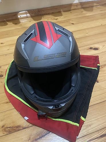 LS2 kask satilir. Vizoru yoxdur. Ideal veziyetdedir. Gopro ucun iki