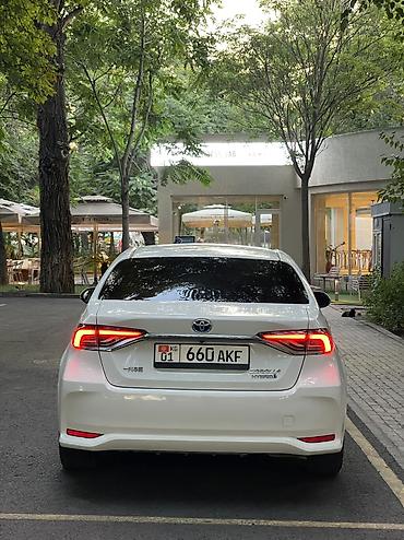 byd e6: Toyota Corolla: 2019 г., 1.8 л, Вариатор, Бензин, Седан — 4
