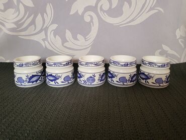 Kuhinjski setovi: Postolja nova za jaja cvibl mustra iz 70ih. Plasticna,retka postolja na lalafo.rs — 6 Kuhinjski setovi: Postolja nova za jaja cvibl mustra iz 70ih. Plasticna,retka postolja — 6