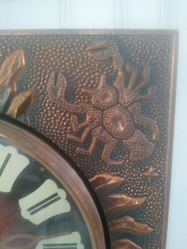 Əntiq saatlar: Divar Kvars Əntiq saat 1970 il, Paslanmayan polad — 6