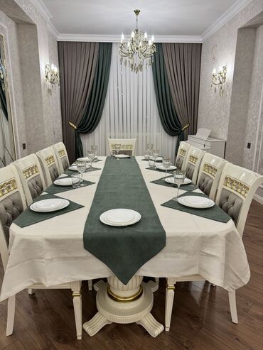 Pərdə və tüllər: Zərif ağ tül pərdə, üzərində incə naxışlarla bəzədilib. Otağınıza — 11