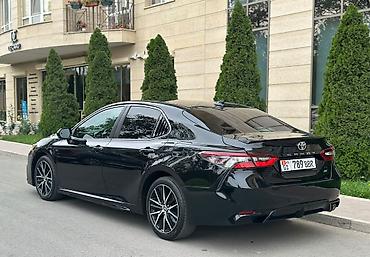 Toyota: Toyota Camry: 2020 г., 2.5 л, Автомат, Бензин, Седан — 7