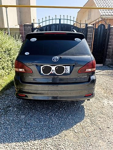 e60 m5: Toyota Ipsum: 2002 г., 2.4 л, Автомат, Бензин, Минивэн — 5