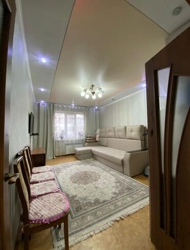 купить квартиру в чолпон ате: 2 комнаты, 50 м², 105 серия, 4 этаж, Евроремонт