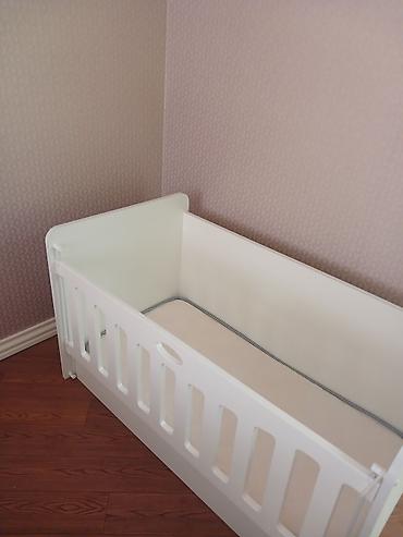 Мебель: Ağ rəngli uşaq beşiyi və döşək - Material: möhkəm MDF/taxta, hamar və — 4
