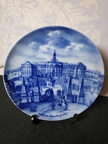 plasticni stepenik: Novi nemacki tanjiri za na zid iz 70ih.godina. Berlin porcelan,novi — 5