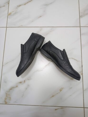 Туфли: Мужские туфли, 37.5, Louis Vuitton, Б/у, цвет - Черный, Самовывоз