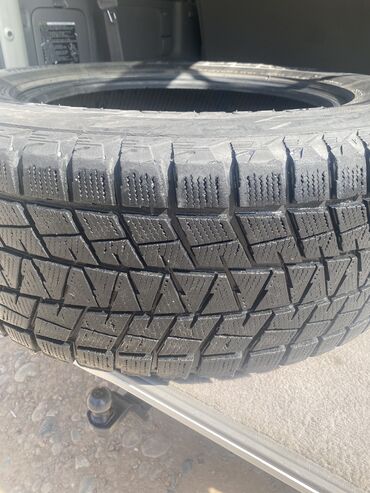 Шины и диски: Шины 275 / 60 / R 18, Зима, Б/у, Комплект, Япония, Bridgestone