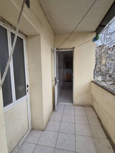 Köhnə tikili: Bakı, 3 otaqlı, Köhnə tikili, m. Həzi Aslanov, 65 kv. m — 15