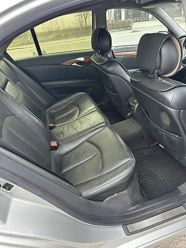 Mercedes-Benz: Mercedes-Benz E-Class: 2002 г., 3.2 л, Автомат, Бензин, Седан at lalafo.kg — 12 Mercedes-Benz: Mercedes-Benz E-Class: 2002 г., 3.2 л, Автомат, Бензин, Седан — 12