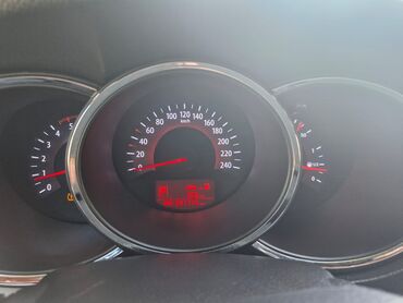 avtomobil satılır: Kia Sorento: 2.2 l | 2010 il Universal