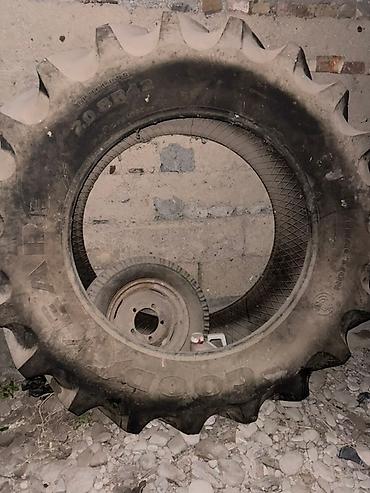 пахота: Сельскохозяйственная шина Goodyear 20.8R42 - Тип: радиальная шина для — 1
