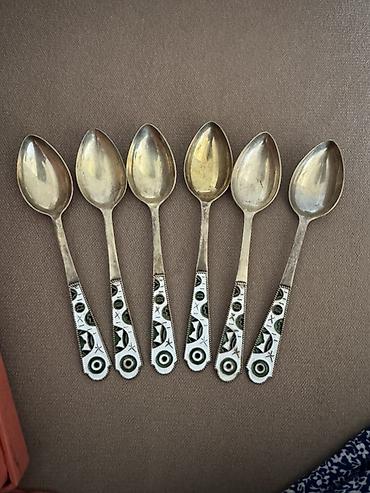 Столовые приборы: 6 ədəd çay qaşığı dəsti - Material: metaldan hazırlanmış, sap — 1
