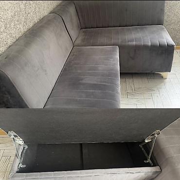 Künc divan, İşlənmiş, Açılan, Bazalı, Vеlur parça, Çatdırılma yoxdur lalafo.az -da Künc divan, İşlənmiş, Açılan, Bazalı, Vеlur parça, Çatdırılma yoxdur