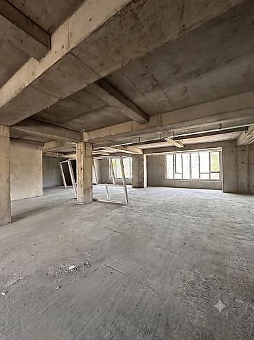 в офис: Продажа офисов 300 м², Без ремонта, Многоэтажное здание, 2 этаж — 1