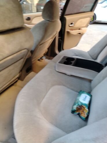 Hyundai: Hyundai Sonata: 2 l | 2001 il Sedan — 22