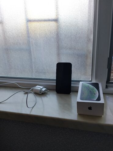 Apple iPhone: IPhone Xs, 64 GB, Space Gray, Face ID — 9