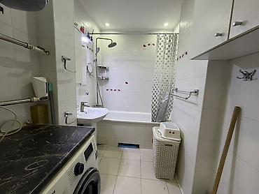 кв 3: 3 комнаты, 63 м², Дордой Плаза ТРЦ 105 серия, 1 этаж — 8
