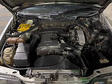 mercedes benz e 2000: Mercedes-Benz sedan – klassik W124 Alan adam sadəcə — 8