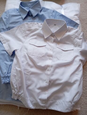 клетчатая рубашка: Продаю! рубашка, хлопок ( дышащий) в белой и голубой расцветке
