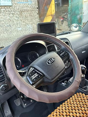 40 5: Kia Bongo 3, бортовой малотоннажный грузовик (надпись 1.4T на борту) — 8