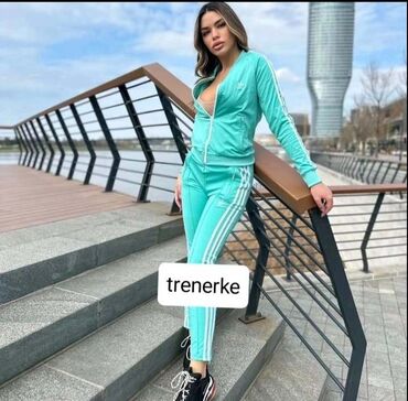 Gornji i donji deo: Adidas, Jednobojni — 6