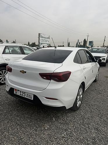 аренда авто спарк: Chevrolet Onix: 2020 г. — 3