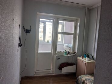 Продажа квартир: 3 комнаты, 74 м², 105 серия, 7 этаж, Старый ремонт — 8