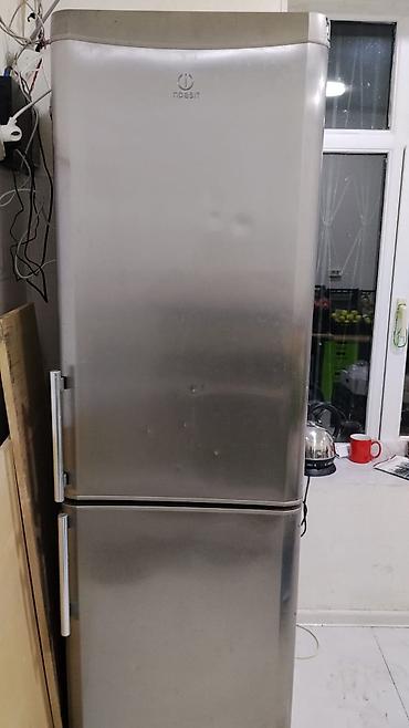Soyuducular: Indesit iki qapılı soyuducu (alt kamerada dondurucu) - Korpus — 2