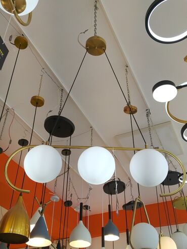 Vazalar: Çılçıraq, 3 lampa, Metal