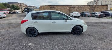 Nissan: Nissan Tiida: 1.8 l | 2007 il Hetçbek — 15