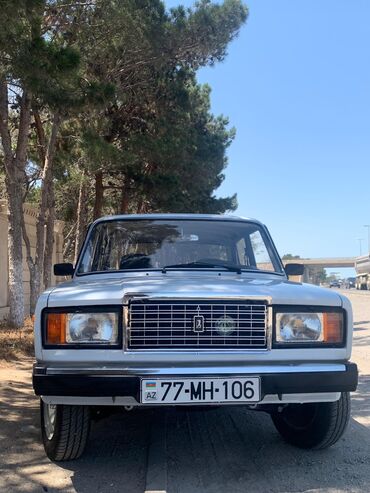 Volkswagen: Salam Maşın 2008 Ci İldi Bez Detaldi 6 Kalonka Və Uslitel İ Üzərində