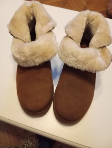 fly london obuća: Ugg mini čizme, bоја - Braon, 38.5