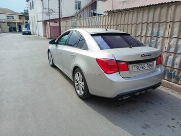 Chevrolet: Chevrolet Cruze: 1.6 l | 2012 il 200000 km Sedan — 8