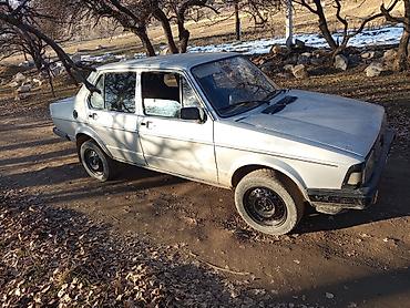 авто вит: Volkswagen Jetta: 1988 г., Седан — 7
