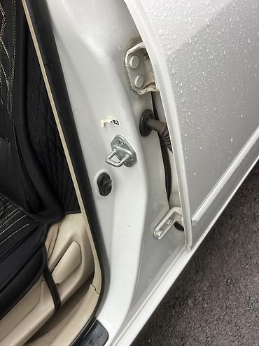 Toyota: Toyota Allex: 2004 г., 1.5 л, Типтроник, Бензин, Хэтчбэк — 18