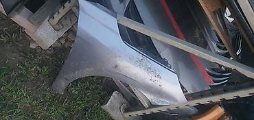epoxy plastic mannol: DESNO KRILO ZA OPEL CORSA F | Opel Corsa f desno krilo original — 1