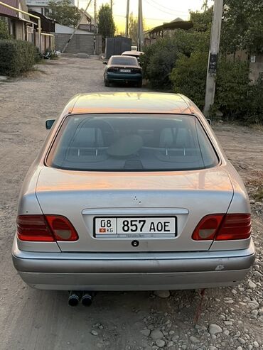 моноблоки мерс: Mercedes-Benz E-Class: 1995 г., 2.3 л, Механика, Бензин, Седан