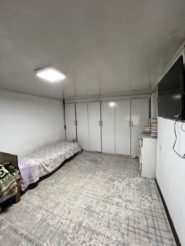 дом в селе арашан: Времянка, 85 м², 7 комнат, Собственник, Старый ремонт